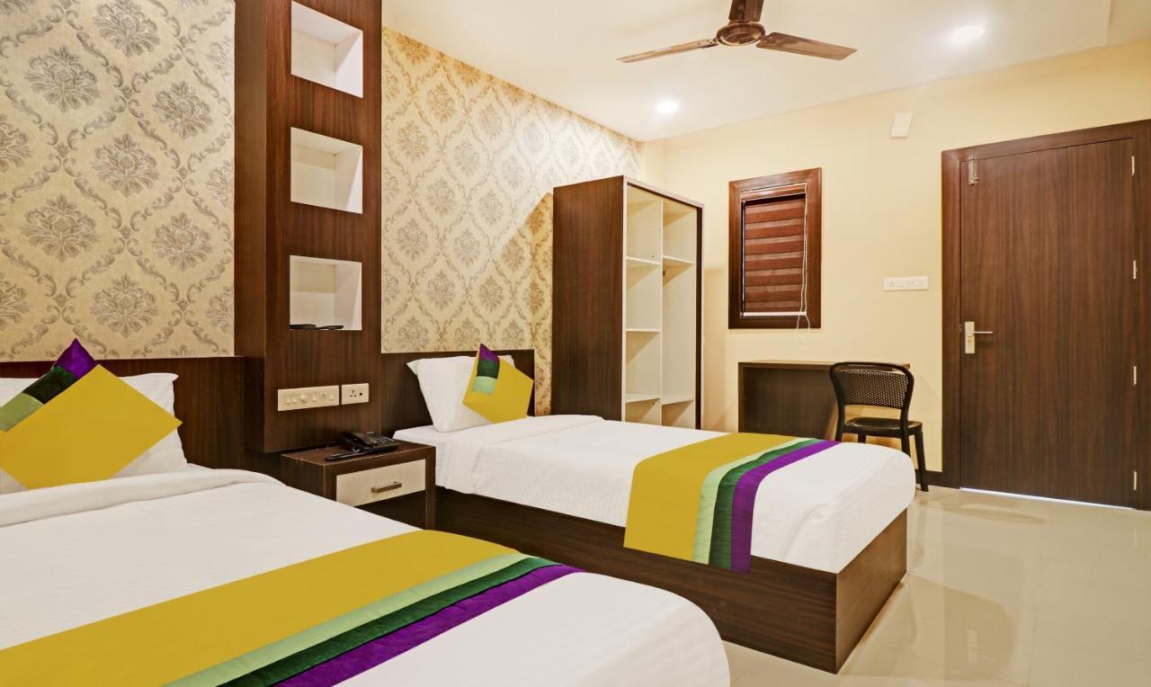 Itsy Hotels Sapphire Residency Manjeri Экстерьер фото