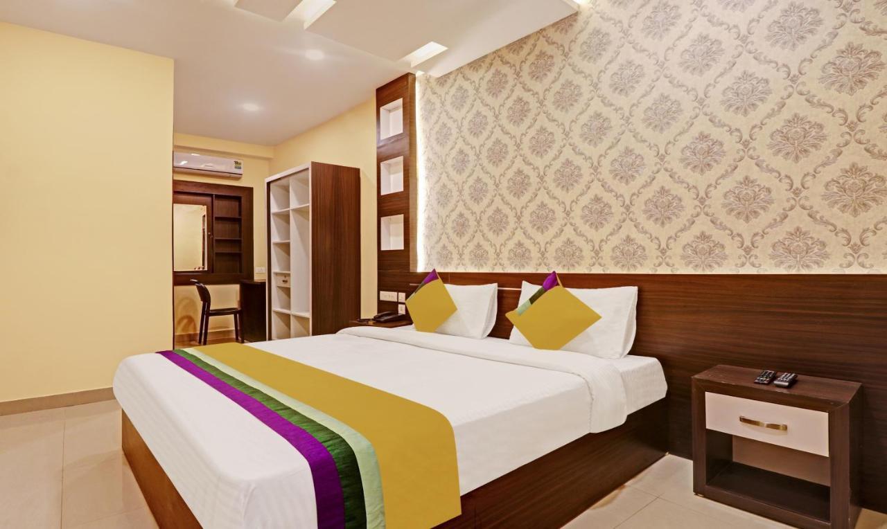 Itsy Hotels Sapphire Residency Manjeri Экстерьер фото