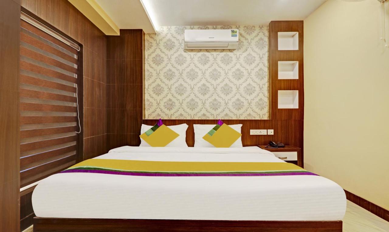 Itsy Hotels Sapphire Residency Manjeri Экстерьер фото